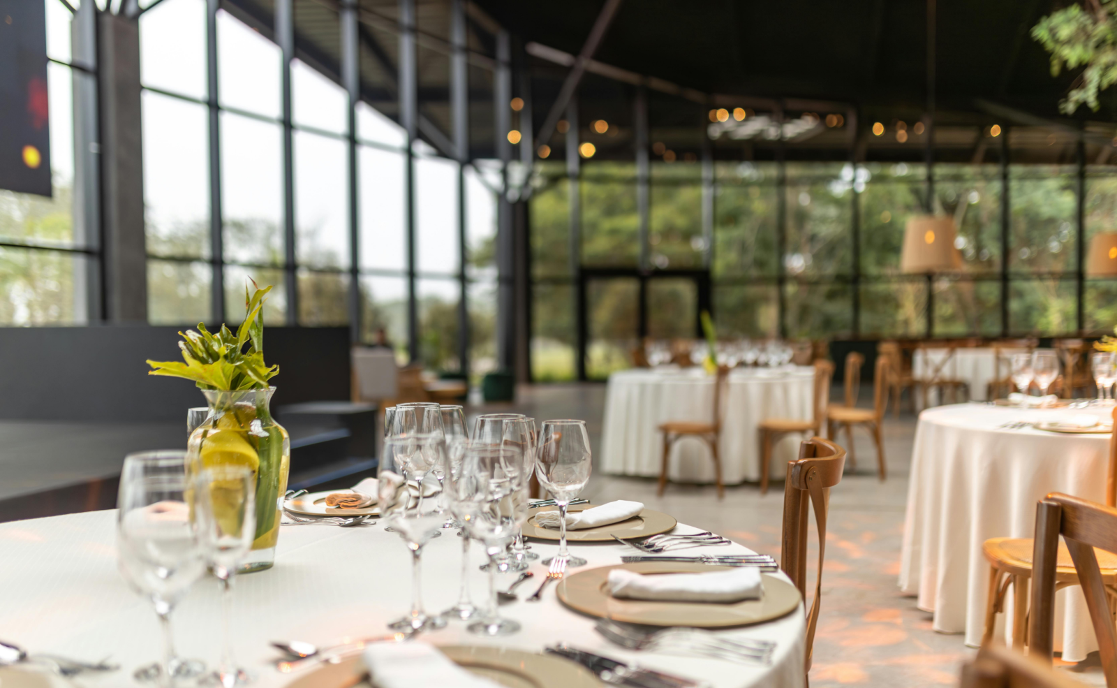 Interior elegante de restaurante